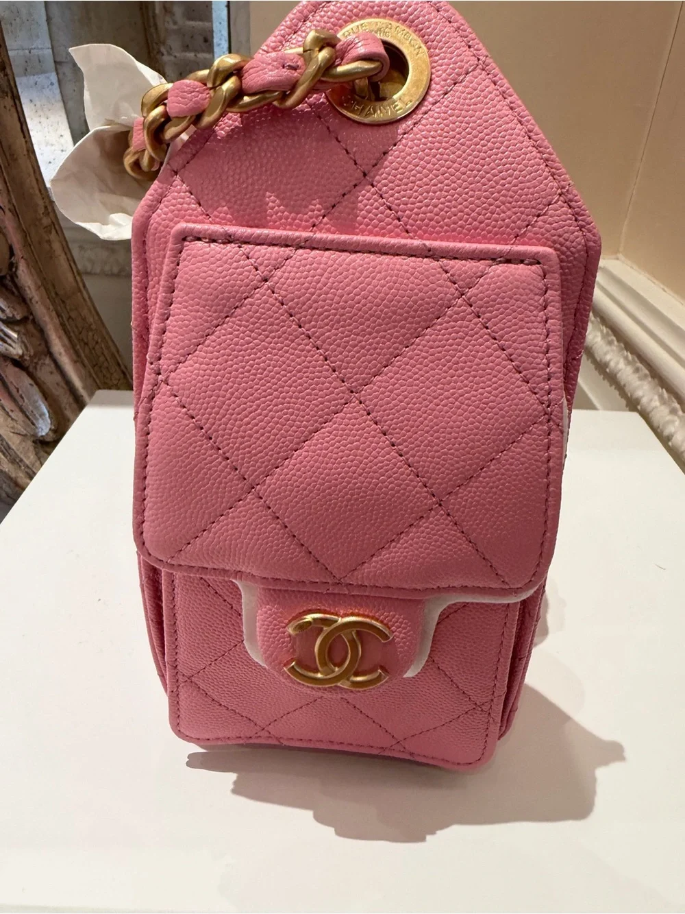 CHANEL shoulder bag